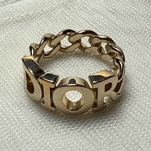 Ring Dior size S ( 5 ) is slightly worn.